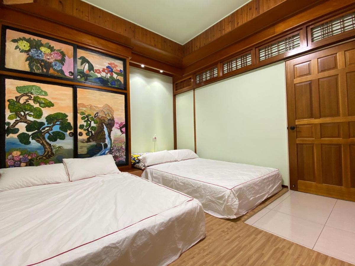 Bridgeside Homestay Pingtung Bagian luar foto